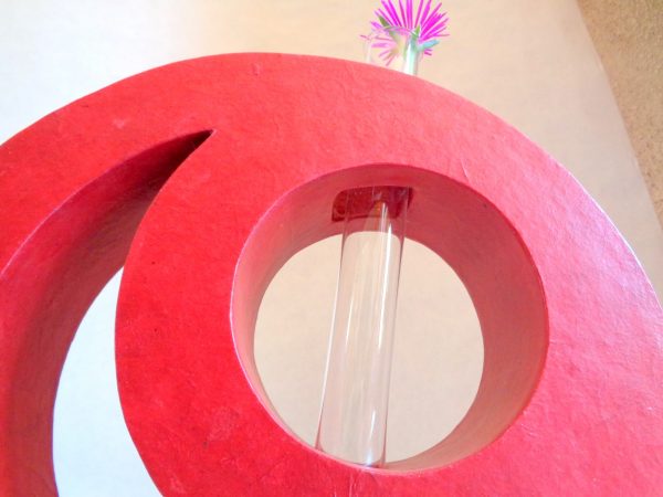 Soliflore rond en carton - Rouge carmin