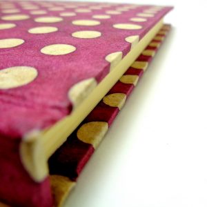 Carnet A5 - 14,5 cm X 21 cm - Bordeaux/pois blancs - 144 pages – Image 2