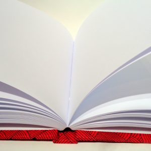 Carnet A5 - 14,5 cm X 21 cm - "Rouge nœuds" - 160 pages – Image 2