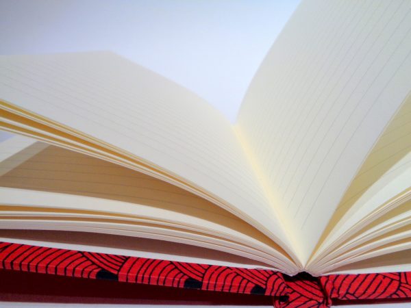 Carnet de poche - 10 cm X 15 cm - "Rouge noeuds" - 128 pages