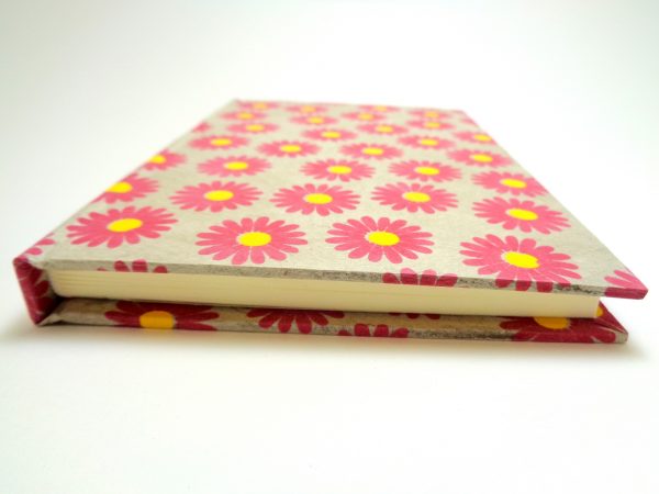 Carnet de poche - 10 cm x 15 cm - Gris à fleurs - 128 pages