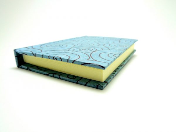 Petit carnet de poche - 6,8 cm x 10,5 cm - Bleu cercles noirs - 128 pages