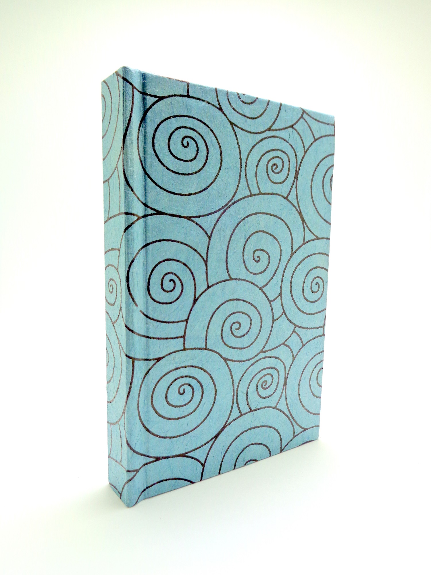 Petit carnet de poche - 6,8 cm x 10,5 cm - Bleu cercles noirs - 128 pages – Image 1