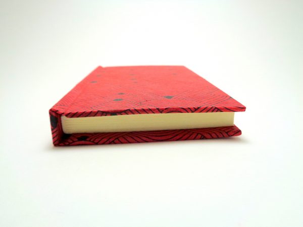 Petit carnet de poche - 6,8 cm X 10,5 cm - "Rouge noeuds" - 128 pages