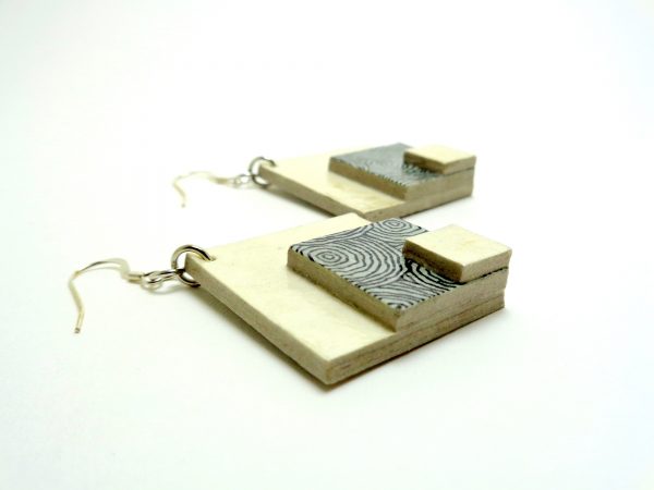 Boucles d'oreille en carton - grand losange - Blanc/Gris cercles - Argent 925