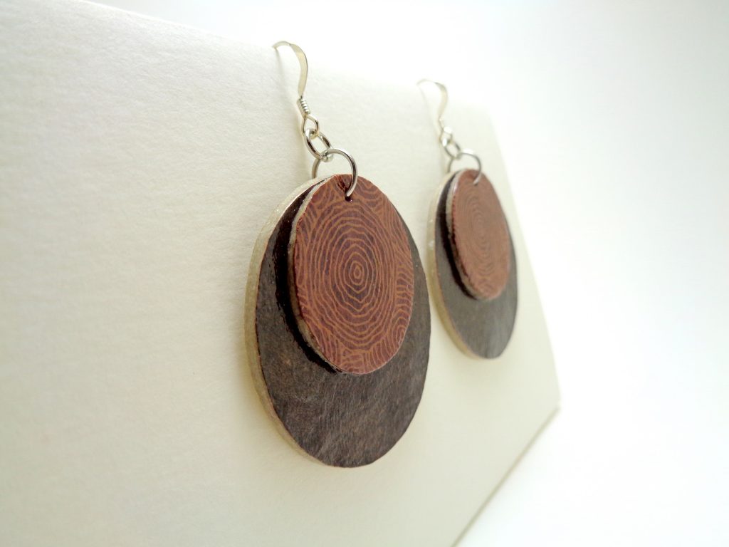 Boucles d'oreille rondes en carton - Marron/rondo marron - Argent 925