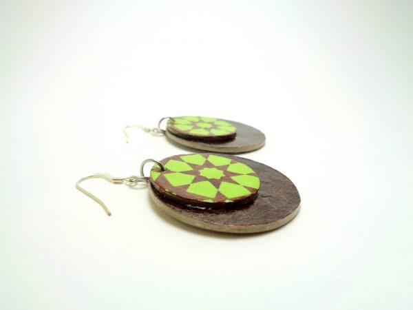 Boucles d'oreille rondes en carton - Marron/Vert étoilé - Argent 925