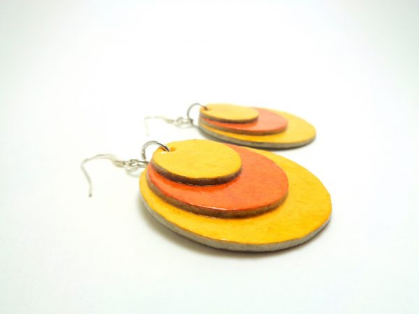 Boucles d'oreille rondes en carton jaune/peche foncé