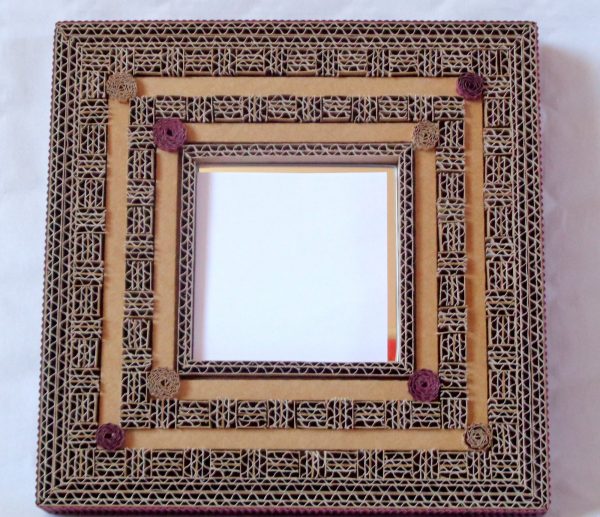 Petit miroir en dentelle de carton - Marron -