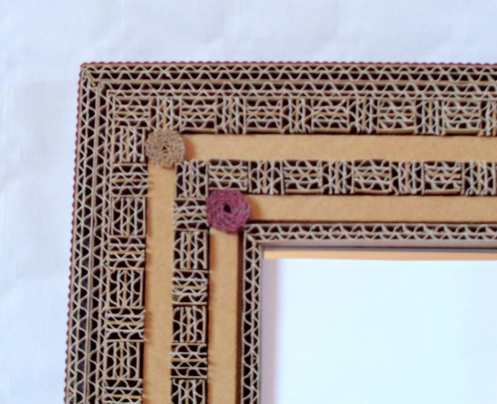 Petit miroir en dentelle de carton - Marron -