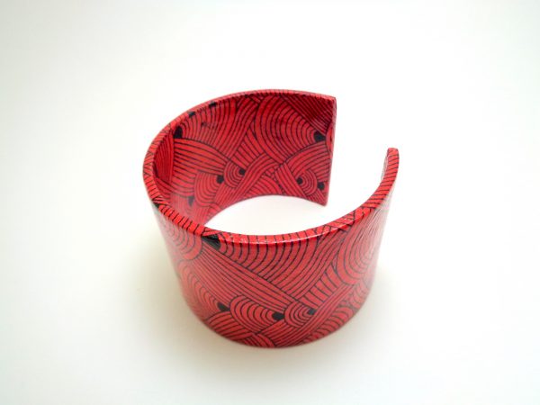 Bracelet manchette en carton - Rouge nœuds