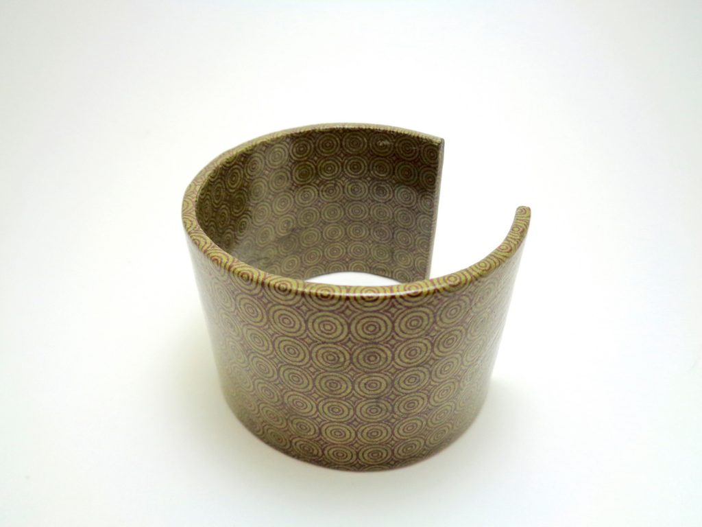 Bracelet manchette en carton - Rondo-Vert