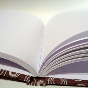 Carnet A5 - 14,5 cm X 21 cm - Marron à cercles blancs - 160 pages – Image 2