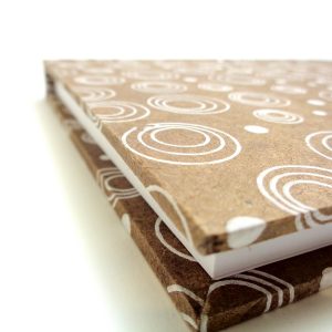 Carnet A5 - 14,5 cm X 21 cm - Marron à cercles blancs - 160 pages – Image 5