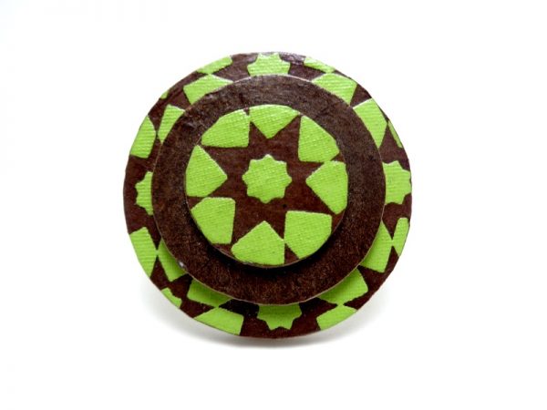 Bague ronde en carton marron/vert