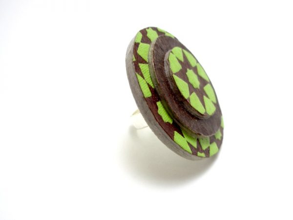 Bague ronde en carton - Vert étoilé/Marron