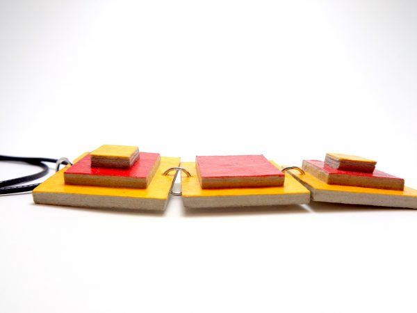 Pendentif long en carton - Jaune/Rouge