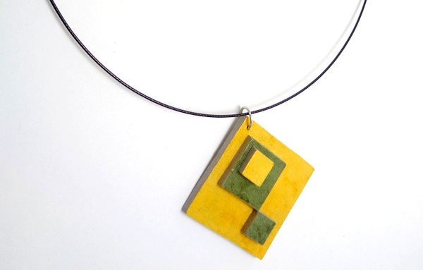 Pendentif losange en carton - Jaune/Vert olive* – Image 1