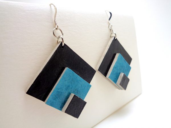 Boucles d'oreille en carton - grand losange - Noir/Bleu - Argent 925