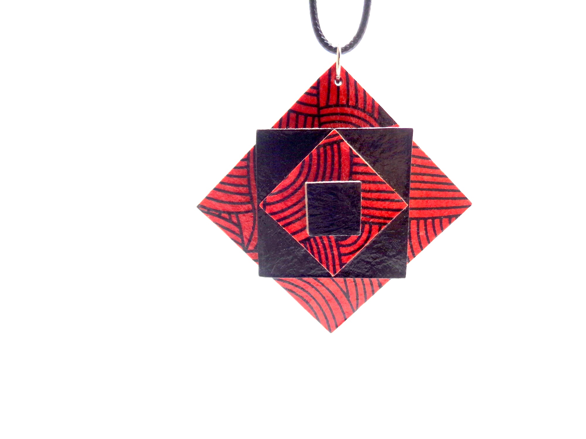 Pendentif étoile en carton "Rouge noeuds"/noir – Image 1