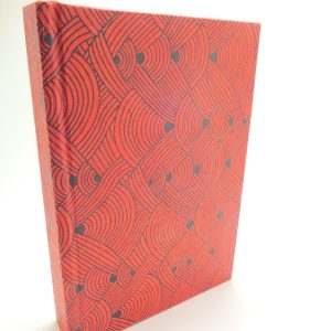Carnet aux feuilles multi couleurs - "Rouge Nœuds" - 256 pages – Image 1