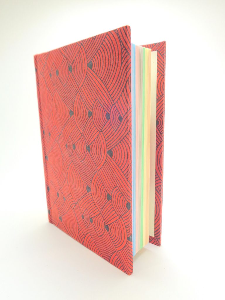 Carnet aux feuilles multi couleurs - "Rouge Nœuds" - 256 pages