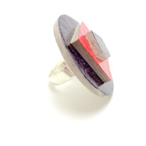 Bague ronde en carton - Noir/Rouge – Image 2
