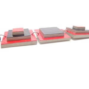 Pendentif long en carton - Rouge/Noir – Image 2