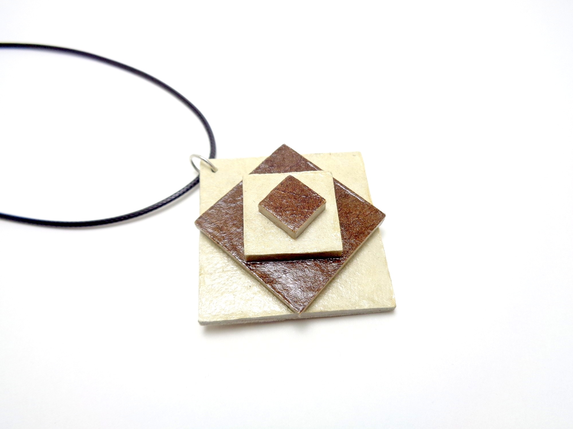 Pendentif en carton - étoile - Blanc/Marron – Image 1