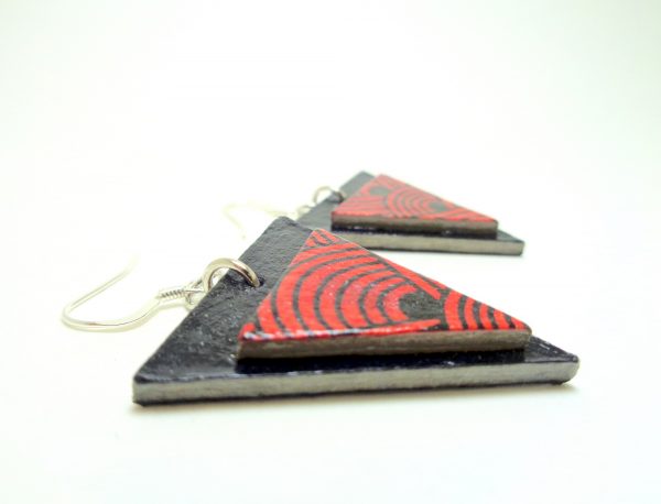 Boucles d'oreille en carton - Triangles -Noir/Rouge Nœuds - Argent 925