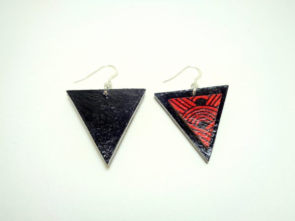 Boucles d'oreille en carton - Triangles -Noir/Rouge Nœuds - Argent 925