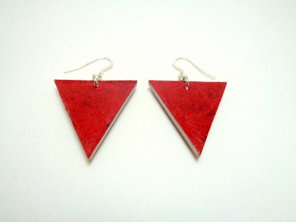Boucles d'oreille en carton - Triangle - Rouge carmin/Gris rouge géo - Argent 925
