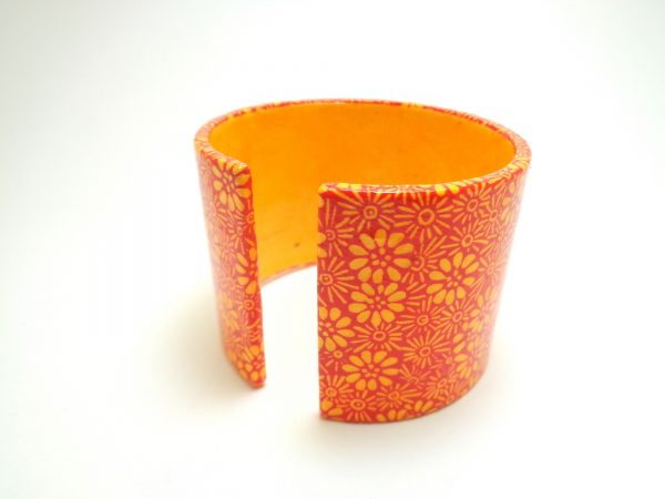 Bracelet manchette en carton - Fleurs orange