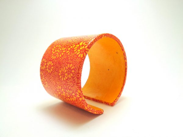 Bracelet manchette en carton - Fleurs orange