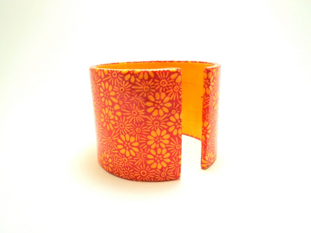 Bracelet manchette en carton - Fleurs orange