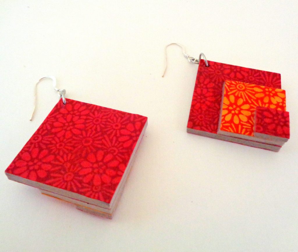 Boucles d'oreille en carton - grand losange - Fleurs rouge et orange - Argent 925