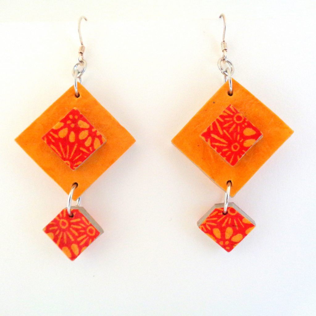 Boucles d'oreille en carton - Classique - Jaune ocre/Orange fleurs/Fleurs - Argent 925