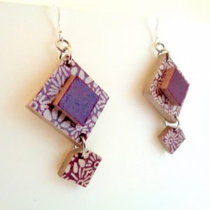 Boucles d'oreille en carton - Classique - Fleurs bordeaux/Fleurs - Argent 925 – Image 3