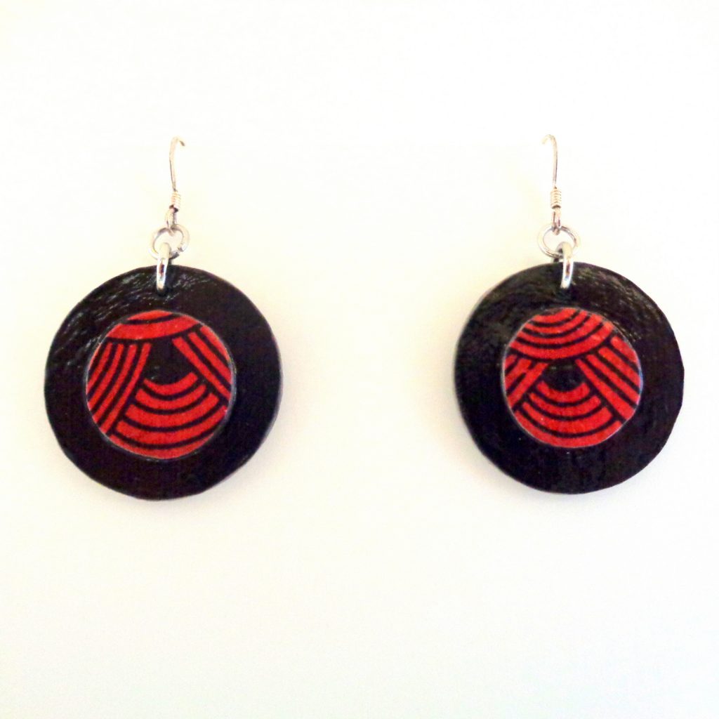 Boucles d'oreille en carton - Petites Rondes X2 - Noir/Rouge Nœuds - Argent 925