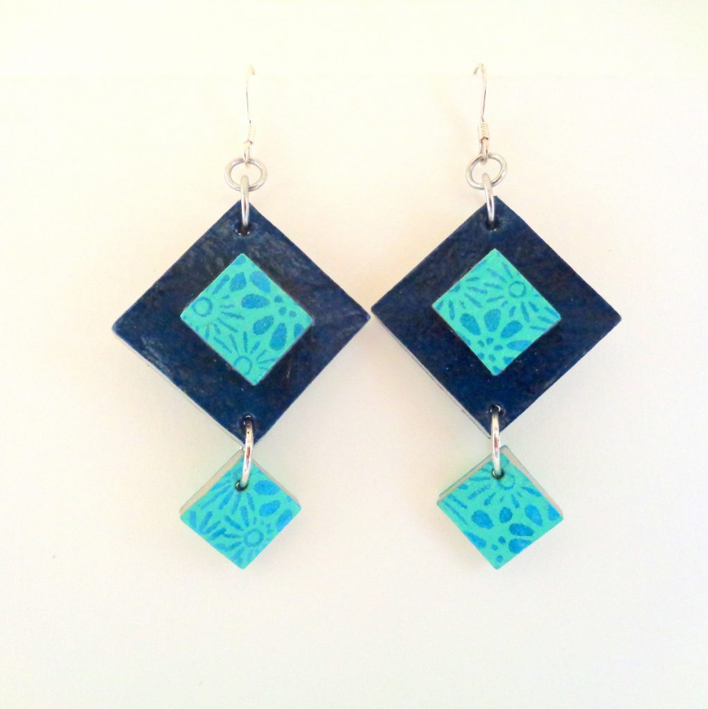 Boucles d'oreille en carton - Classique - Bleu outremer/Fleurs bleues/Fleurs - Argent 925