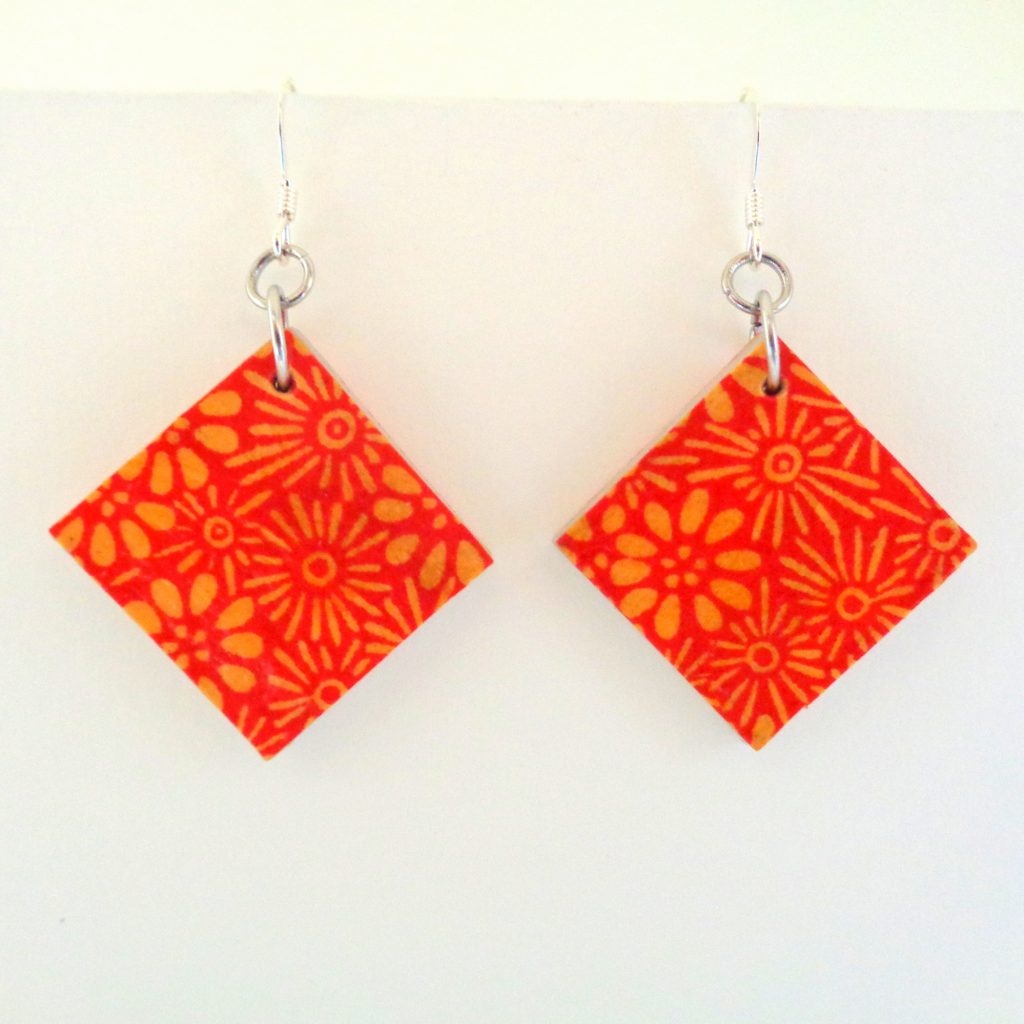 Boucles d'oreille en carton - Petit carré - Orange fleurs - Argent 925