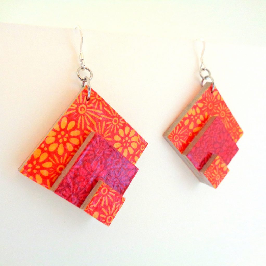 Boucles d'oreille en carton - grand losange - Fleurs orange et rouge - Argent 925