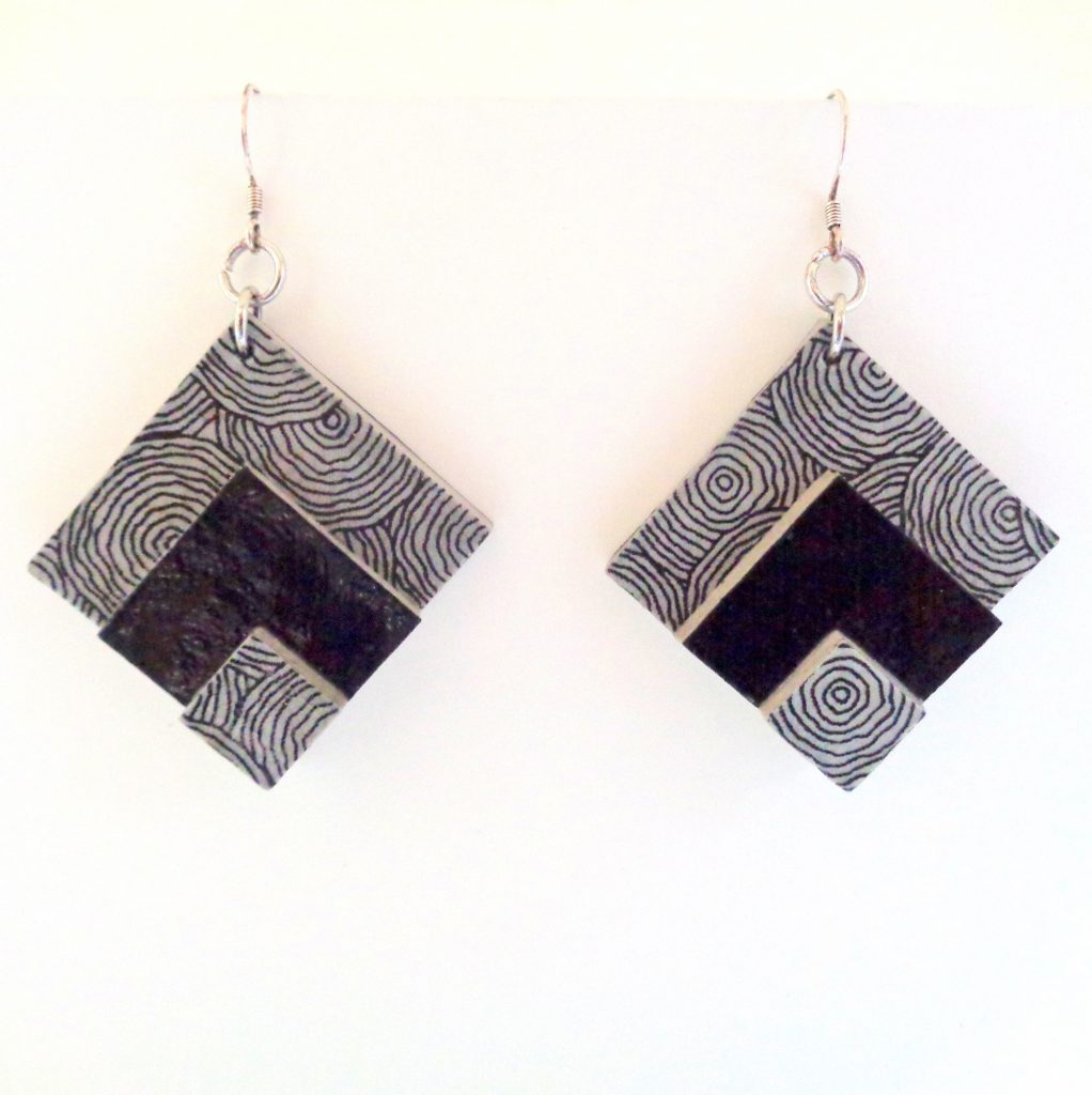 Boucles d'oreille en carton - grand losange - Cercles gris/Noir - Argent 925