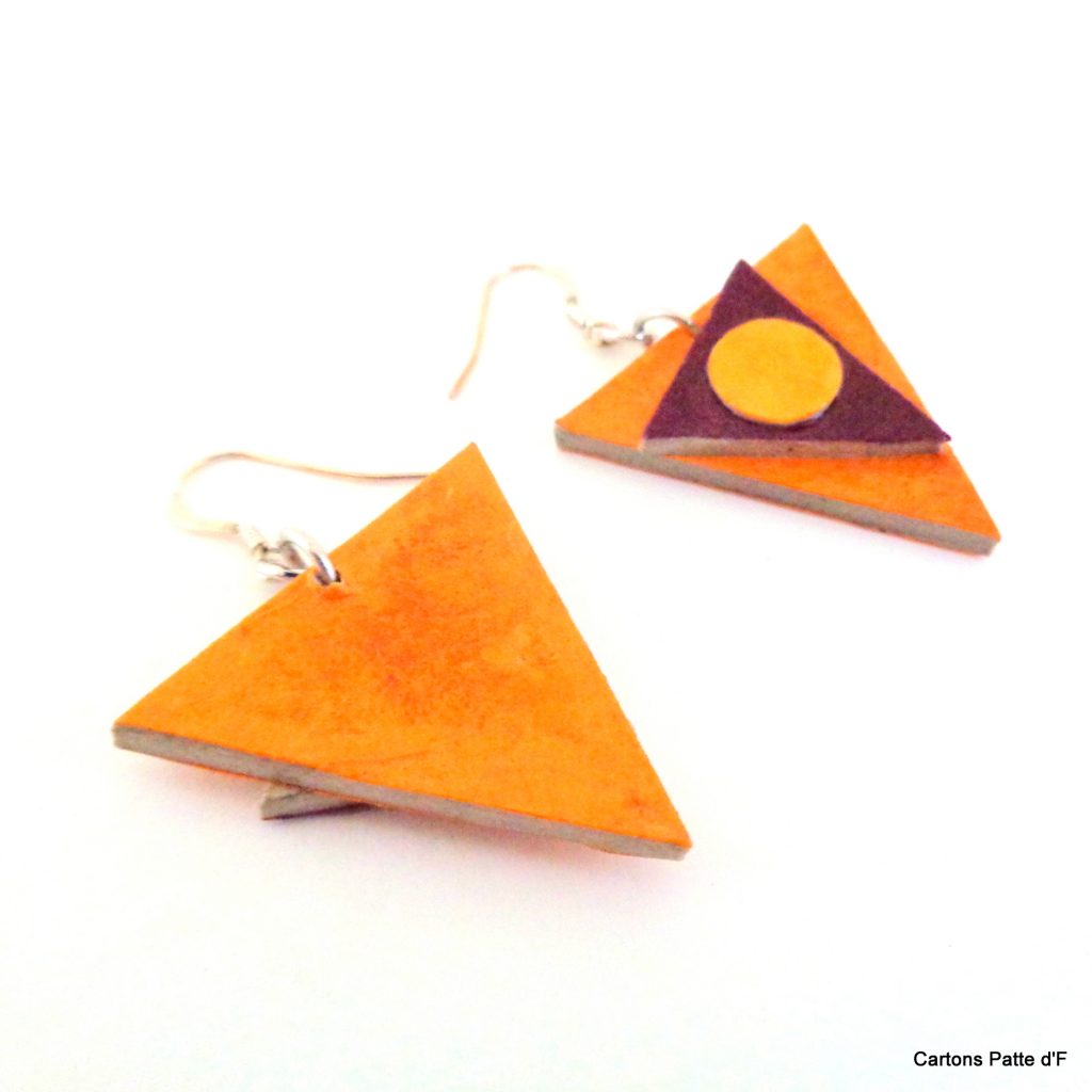 Boucles d'oreilles en carton - Triangles décalés - Jaune ocre/Bordeaux - Argent 925