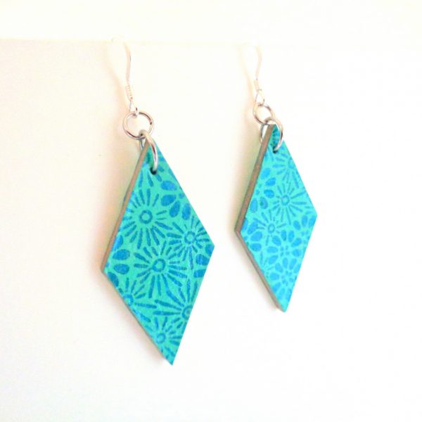 Boucles d'oreille en carton - Losange - Fleurs bleues - Argent 925