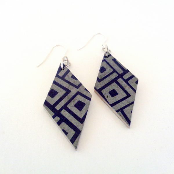 Boucles d'oreille en carton - Losange - Bleu géo - Argent 925