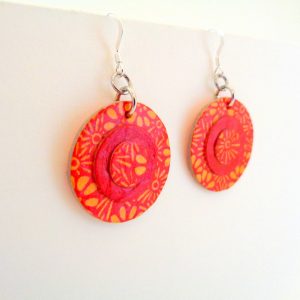 Boucles d'oreille en carton - Petites rondes X3 - Fleurs orange/Rouge - Argent 925 – Image 2