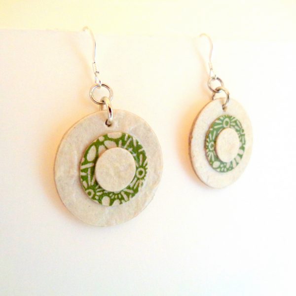 Boucles d'oreille en carton - Petites rondes X3 - Blanc/Fleurs vertes - Argent 925