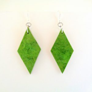 Boucles d'oreille en carton - Losange - Vert prairie - Argent 925