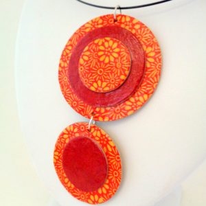 Pendentif long ronds en carton - Fleurs orange/Rouge carmin – Image 3